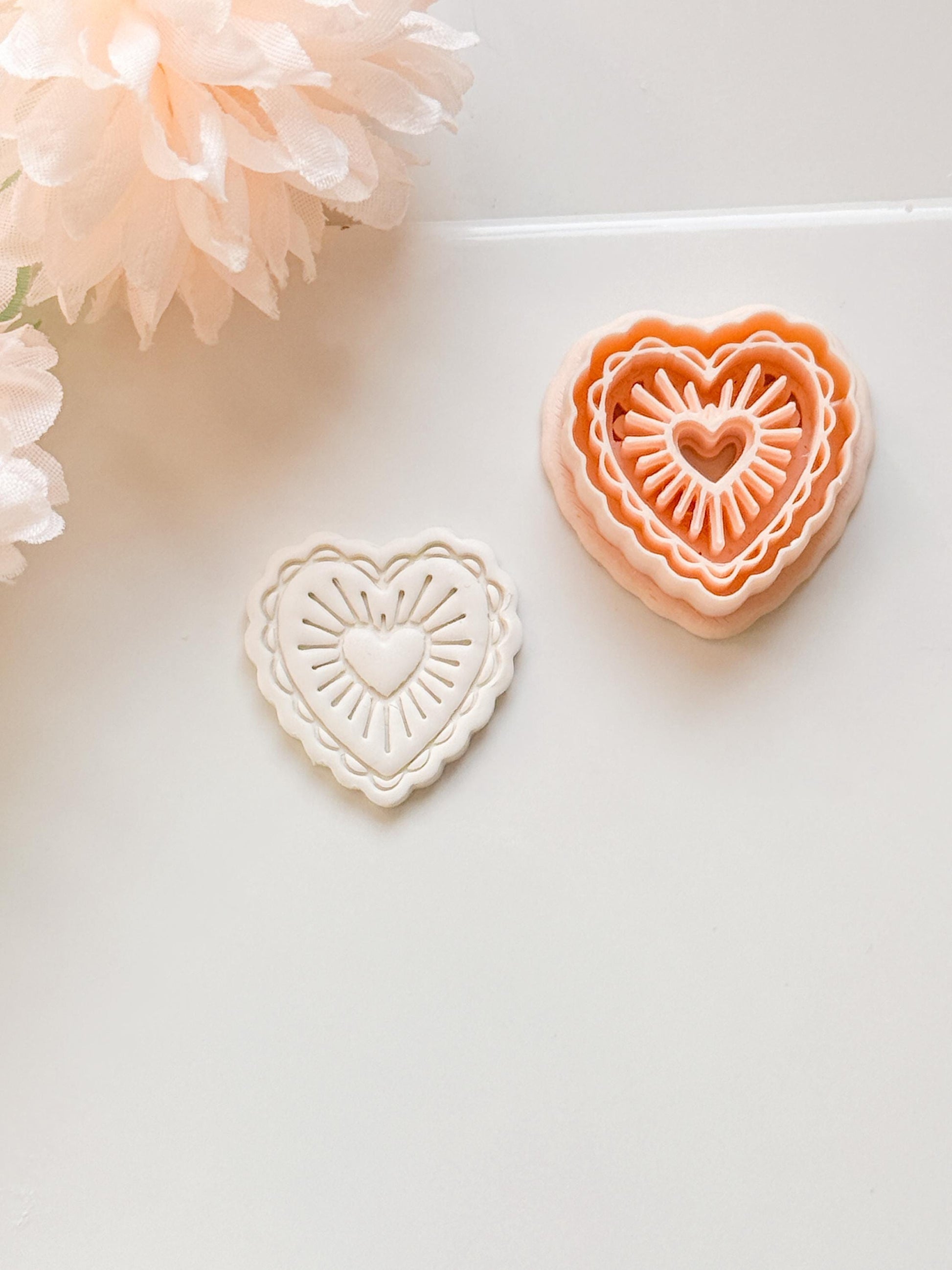 Raying Love Clay Cutter: Scalloped Heart with Radiating Center Heart