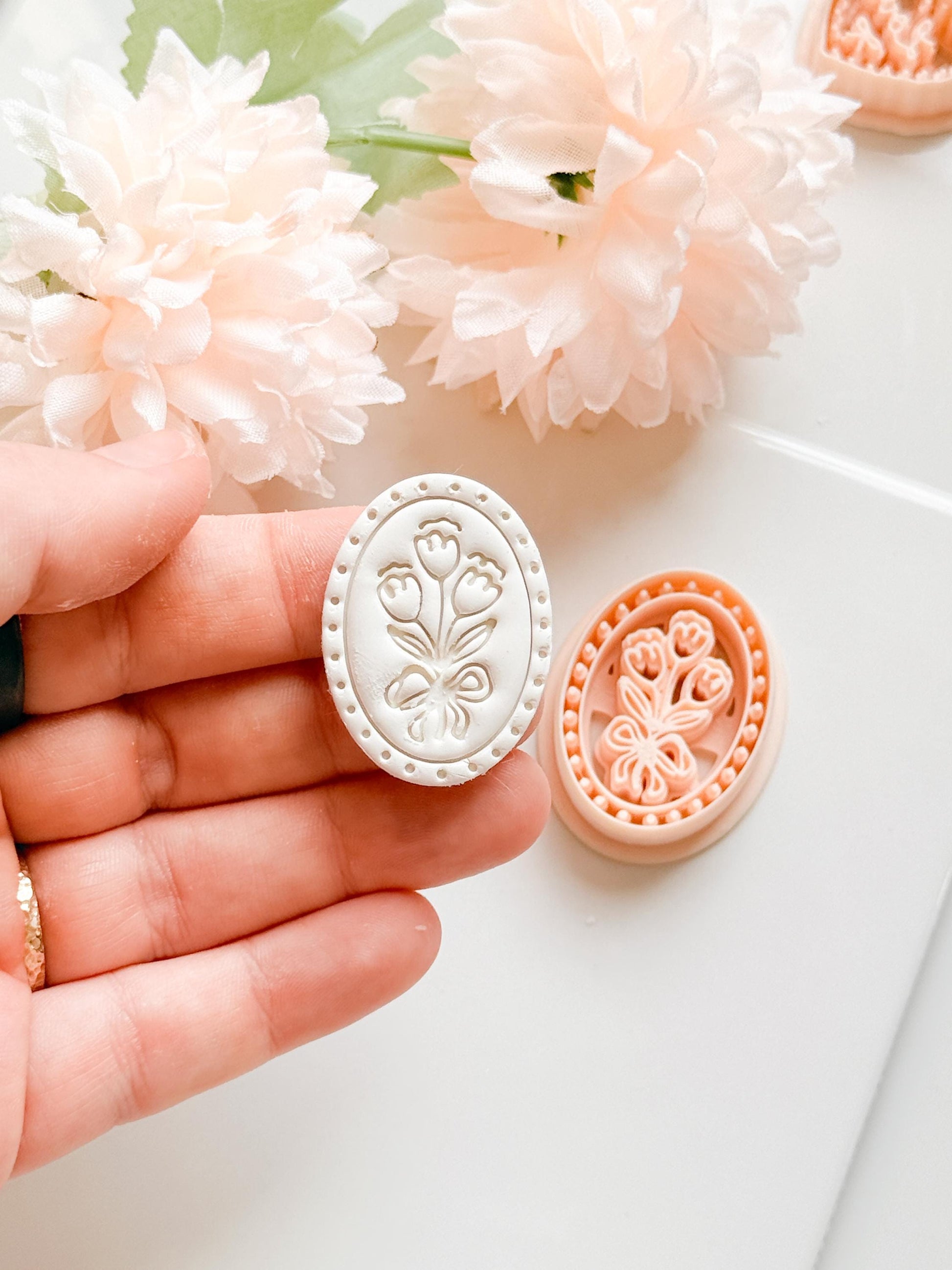 Tulip Cameo Clay Cutter Set: Oval Floral Design with Bow Embossing
