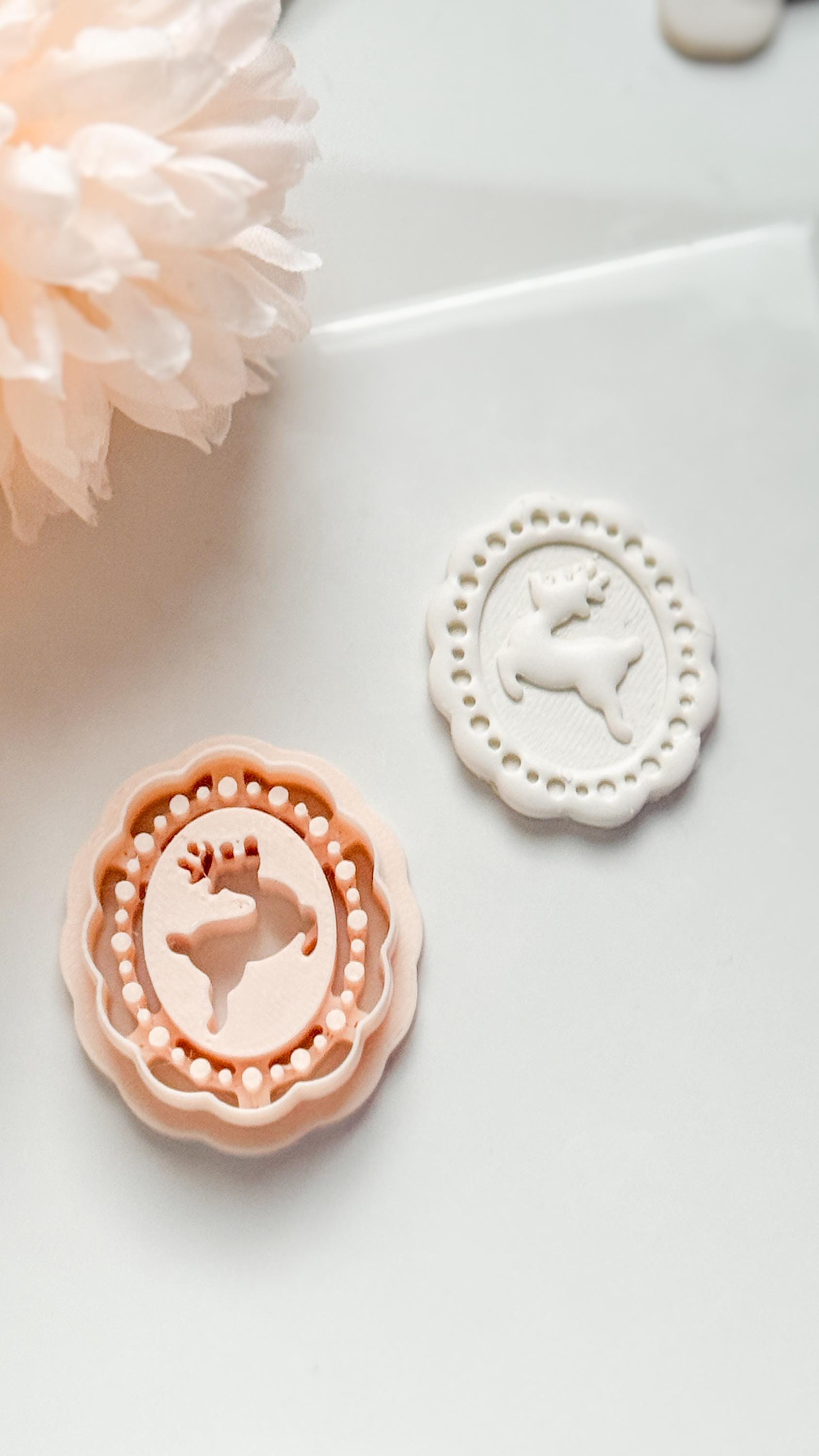 Jolly Deer Clay Cutter: Framed Reindeer Cameo Design