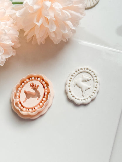 Jolly Deer Clay Cutter: Framed Reindeer Cameo Design
