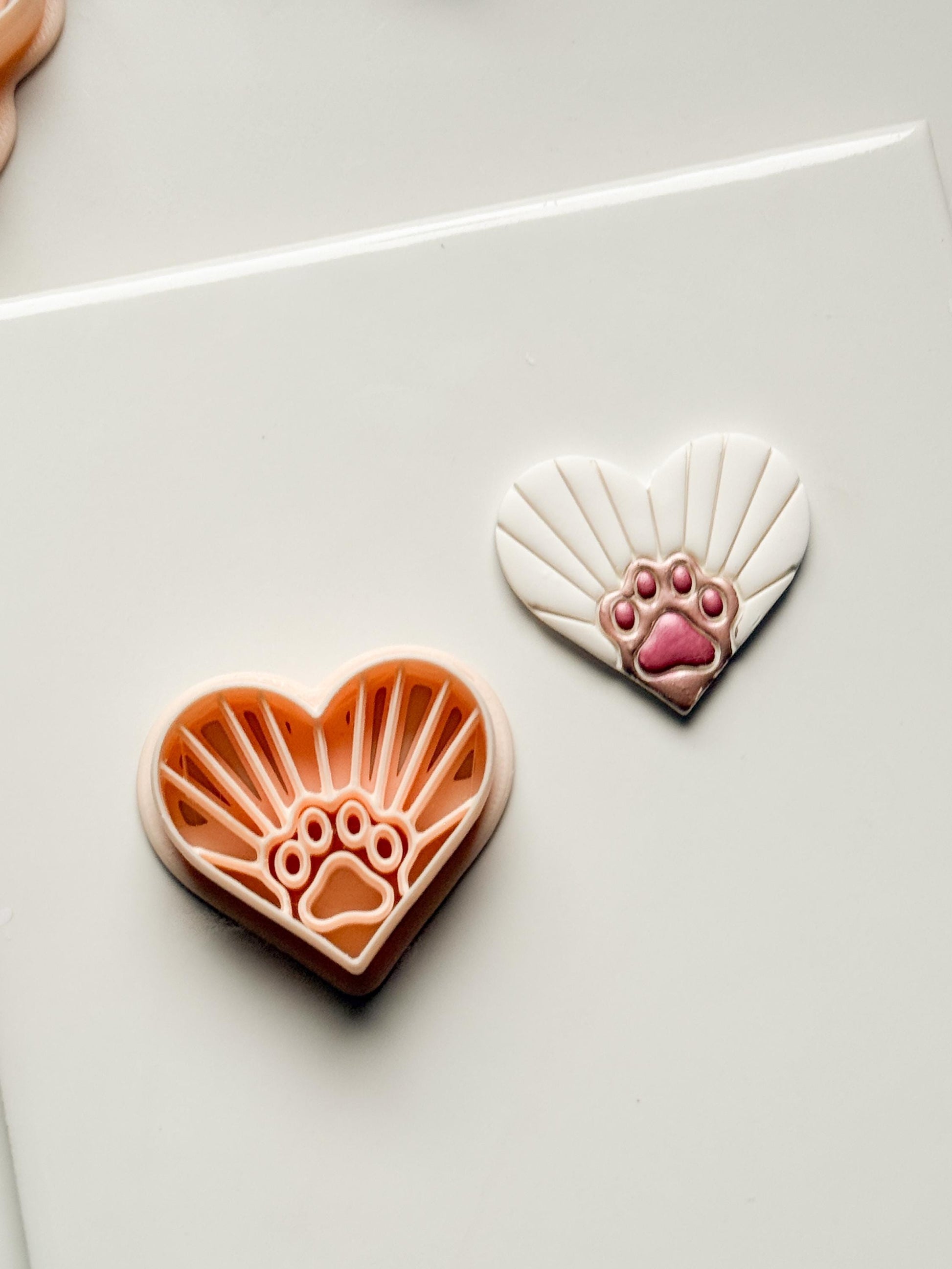 Sunrise Paws Clay Cutter: Heart Paw Design