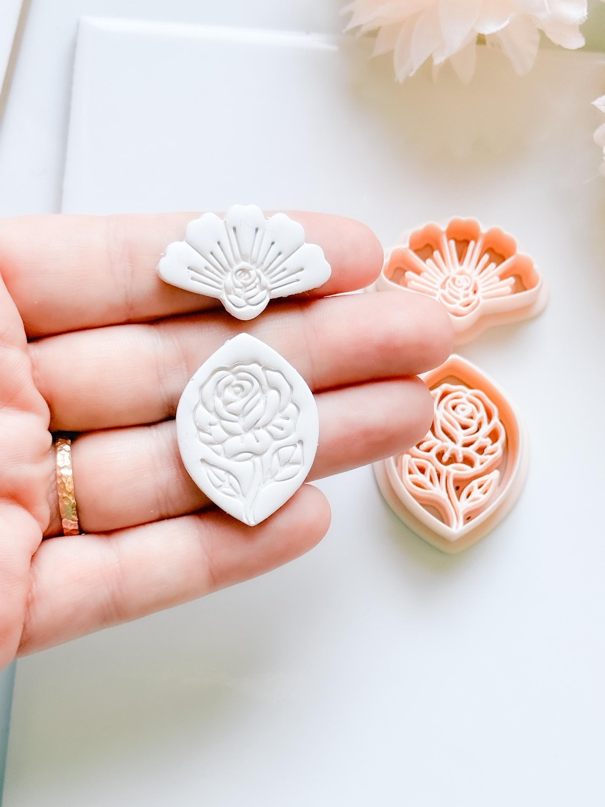 Rose Halo Cutter: Radiant Rose Fan Shape for Polymer Clay