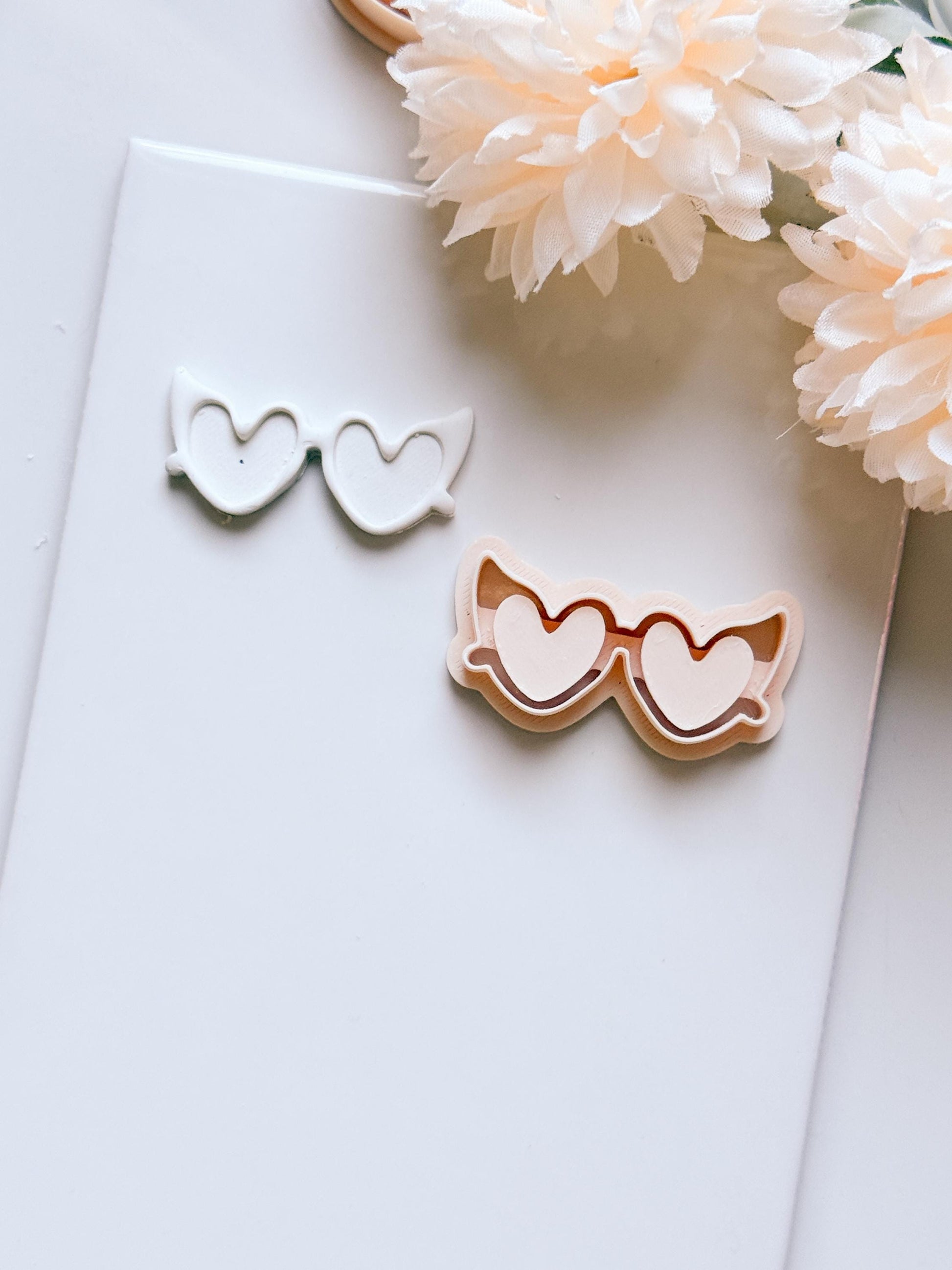 Love Specs Clay Cutter: Heart Glasses Valentine Shape