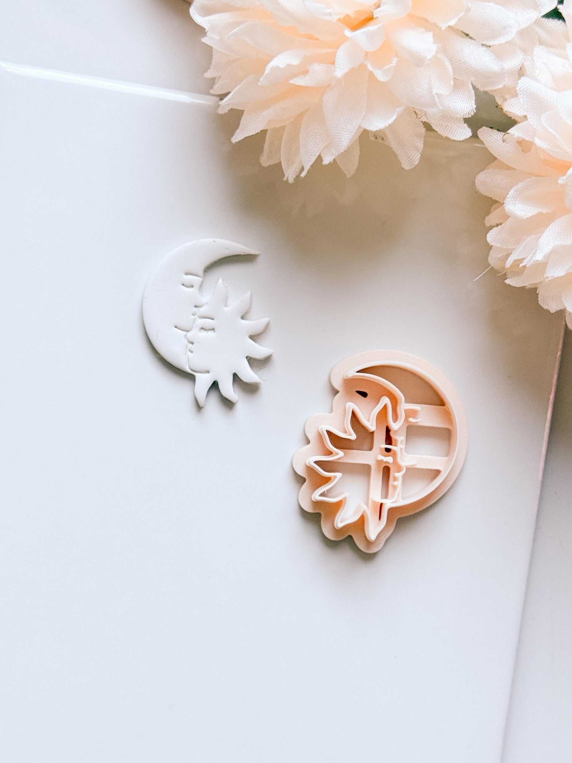 Celestial Kiss Cutter: Sun and Moon Silhouette Shape for Polymer Clay