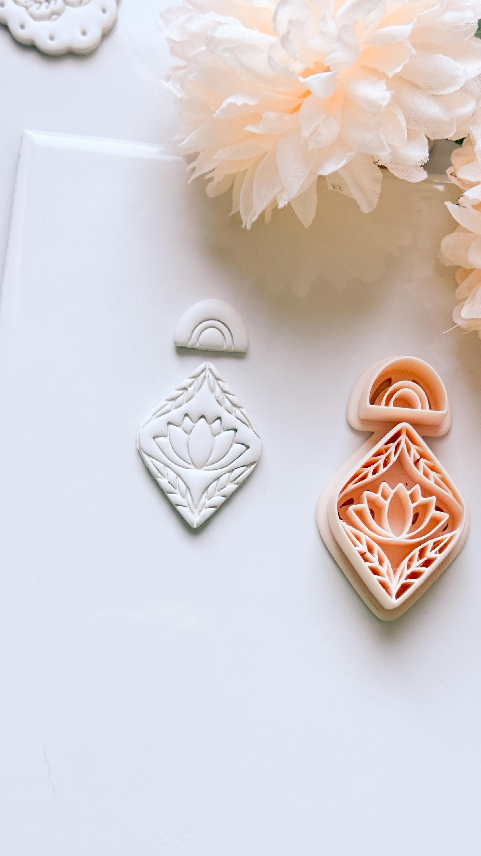 Lotus Rua Cutter: Lotus Drop Design for Polymer Clay Earrings