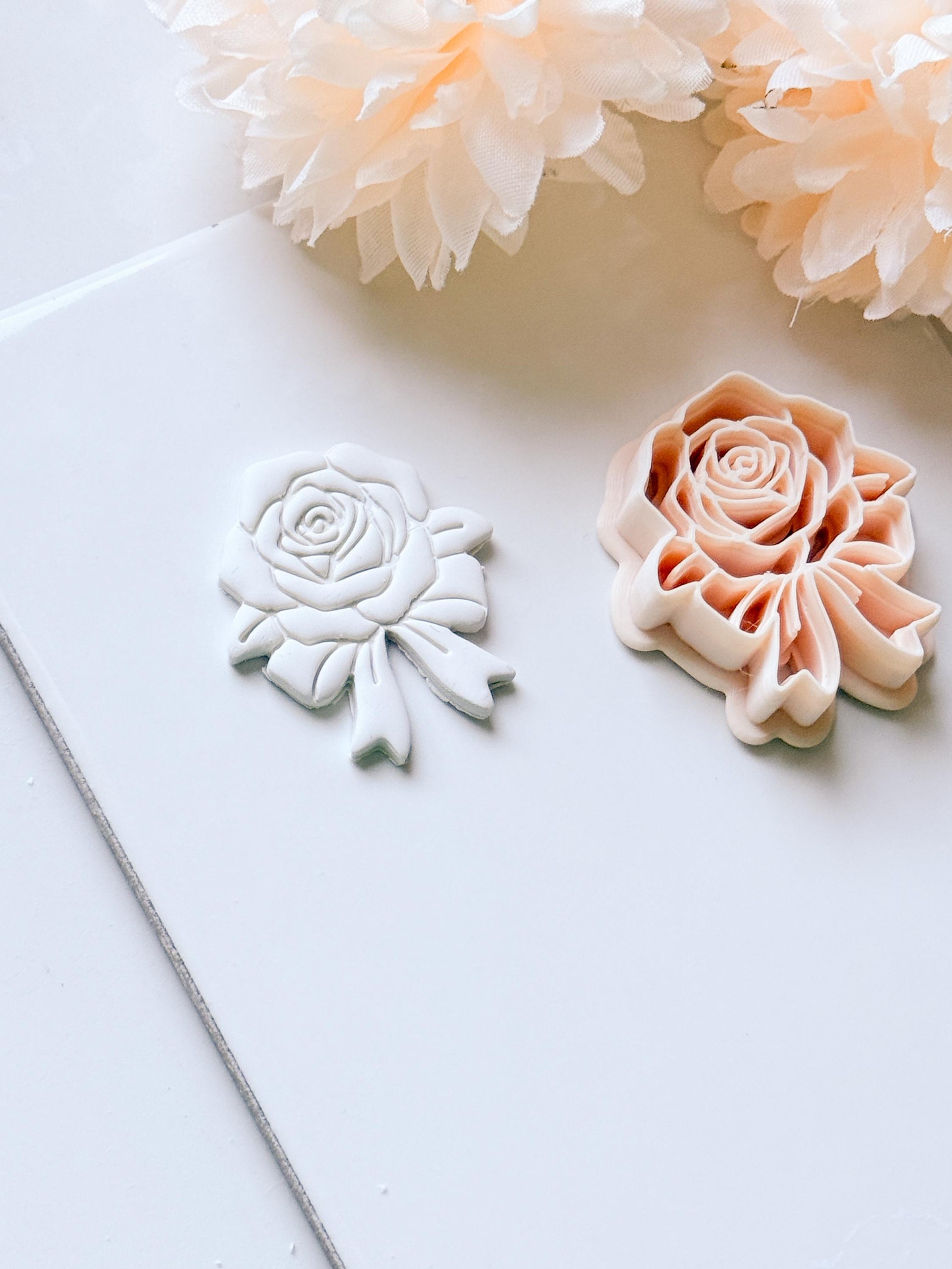 Rozka Cutter: Rose Bow Design for Polymer Clay Earrings