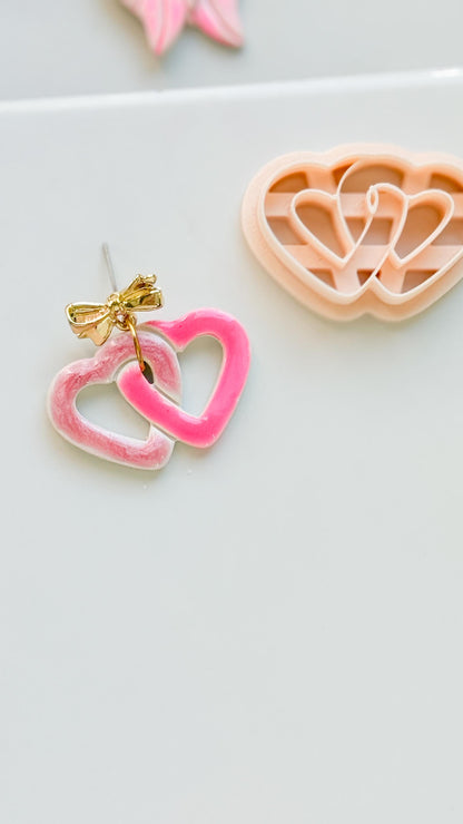 Heartchain Duo Cutter: Interlocking Heart Shape for Polymer Clay