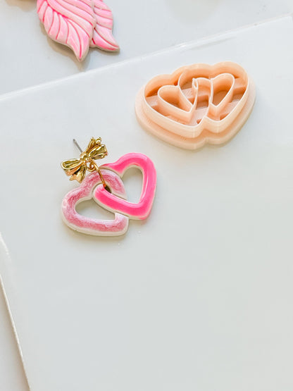 Heartchain Duo Cutter: Interlocking Heart Shape for Polymer Clay