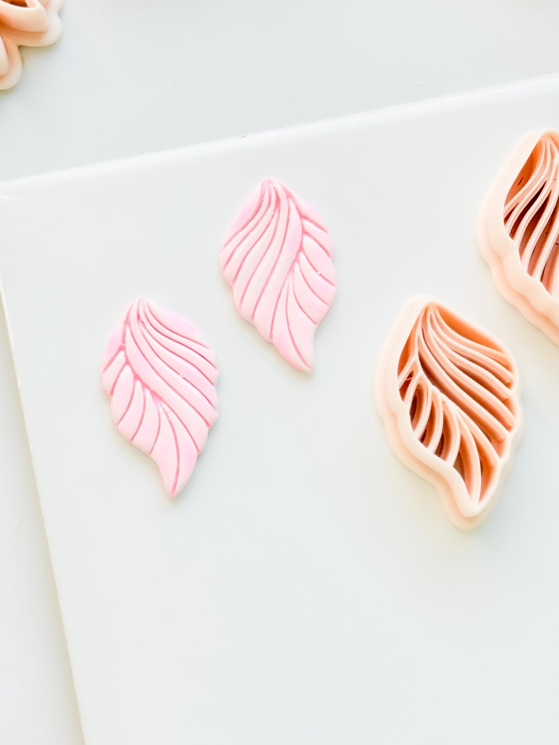 Leafy Waves Polymer Clay Cutter: Botanical Shapes