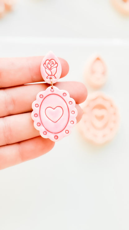 Sweetheart Cameo Clay Cutter: Scalloped Heart Frame Design