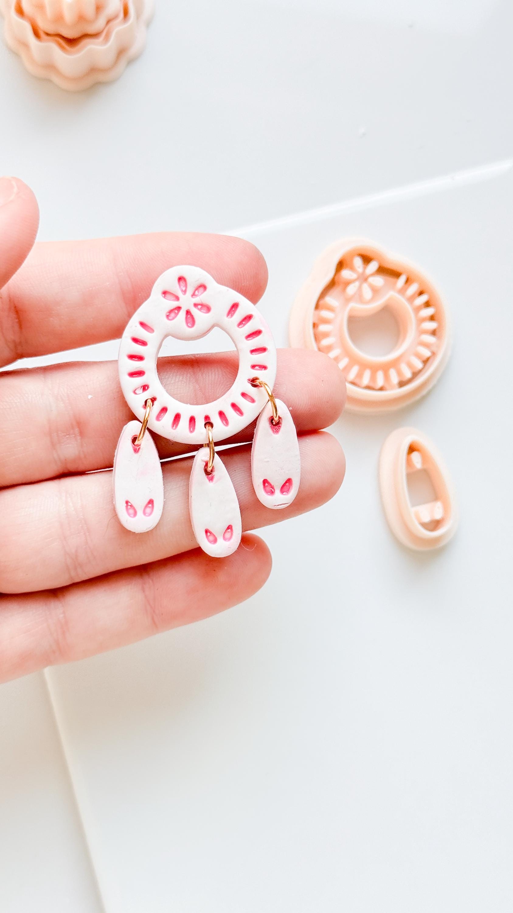 Floral Loop Clay Cutter Set: Petal Ring & Dangle Shapes for Earrings