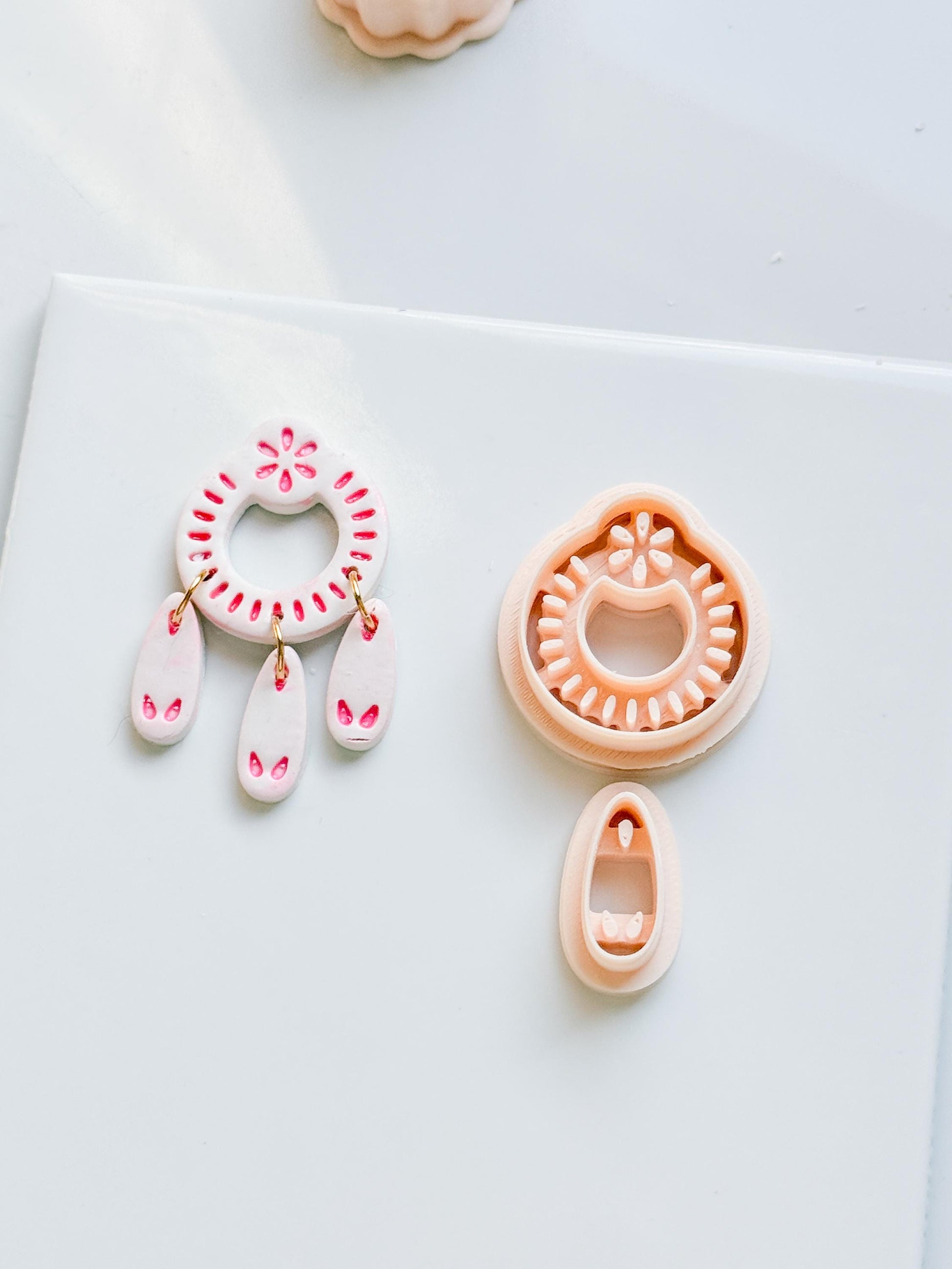 Floral Loop Clay Cutter Set: Petal Ring & Dangle Shapes for Earrings