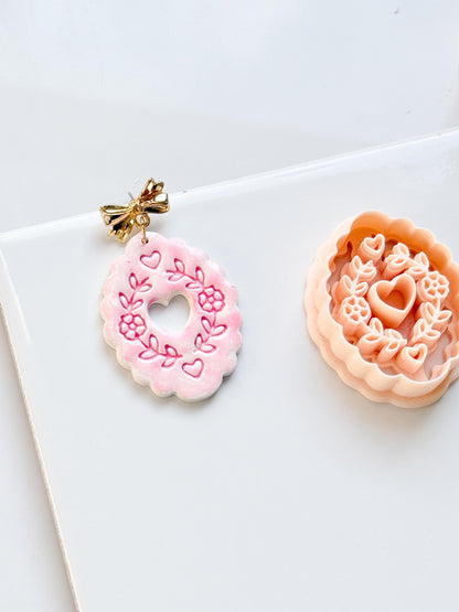 Love in Bloom Badge Clay Cutter: Floral Heart Frame Design
