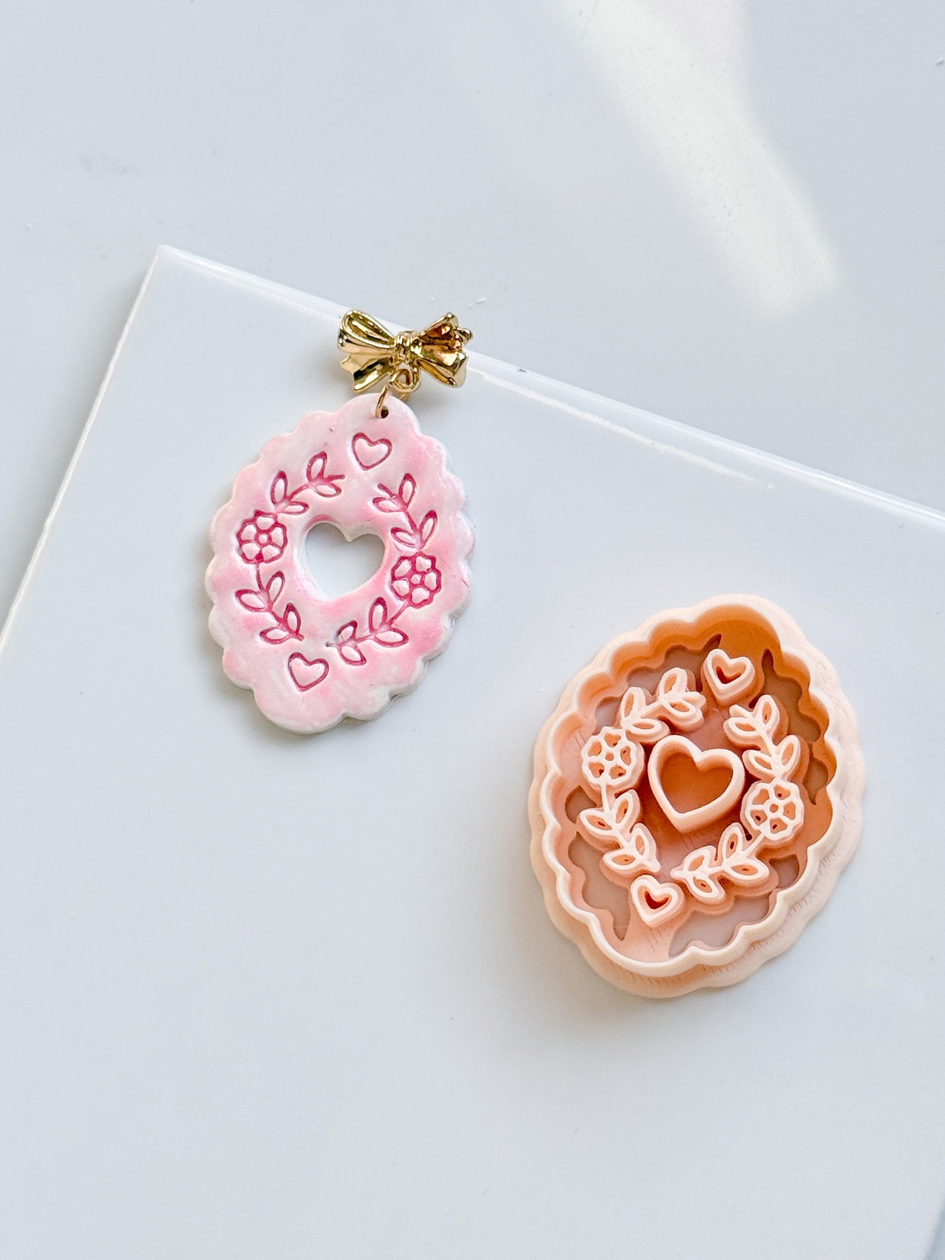 Love in Bloom Badge Clay Cutter: Floral Heart Frame Design