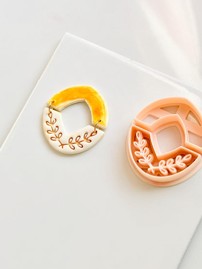 Laurel Arch Duo Clay Cutters: Classic Botanical Frame
