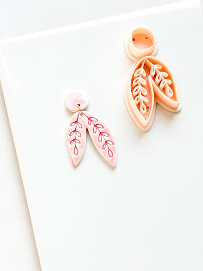 Willow Drop Clay Cutter: Botanical Leaf Dangle Design