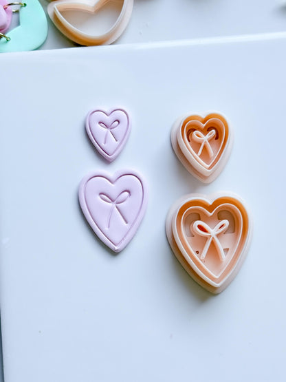 Liora Heart Clay Cutter: Bow Detail Heart