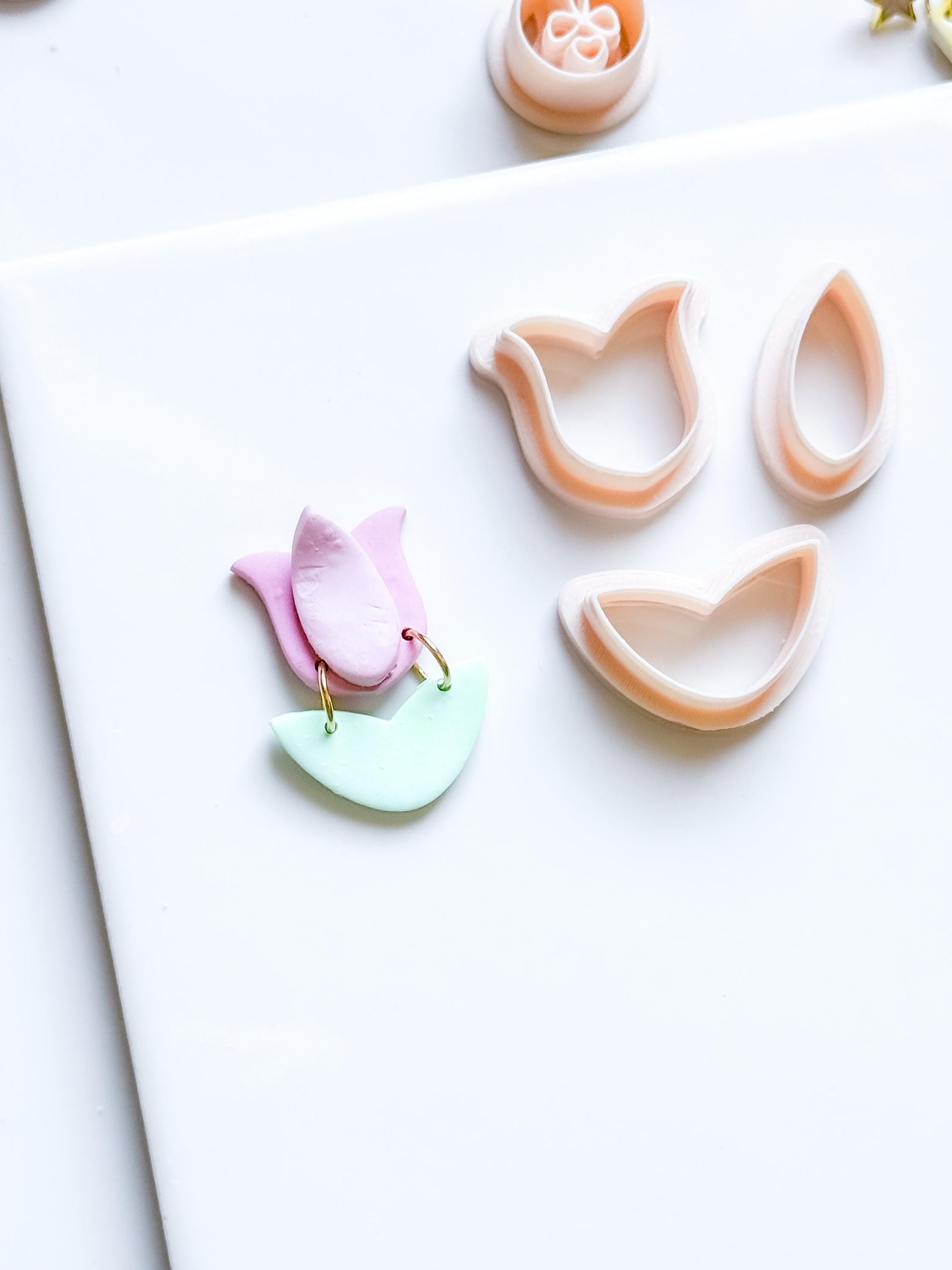 Spring Tulip Clay Cutter Set: Petal & Leaf Shapes for Earrings