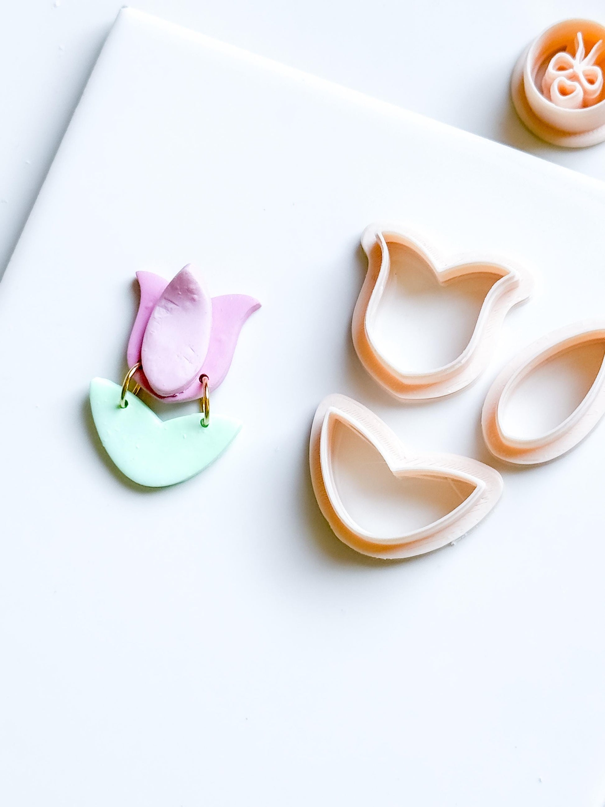 Spring Tulip Clay Cutter Set: Petal & Leaf Shapes for Earrings