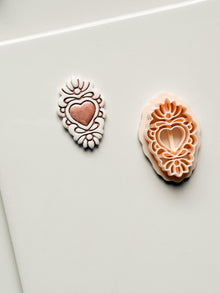 Ornate Heart Cameo Clay Cutter – Floral Frame Design