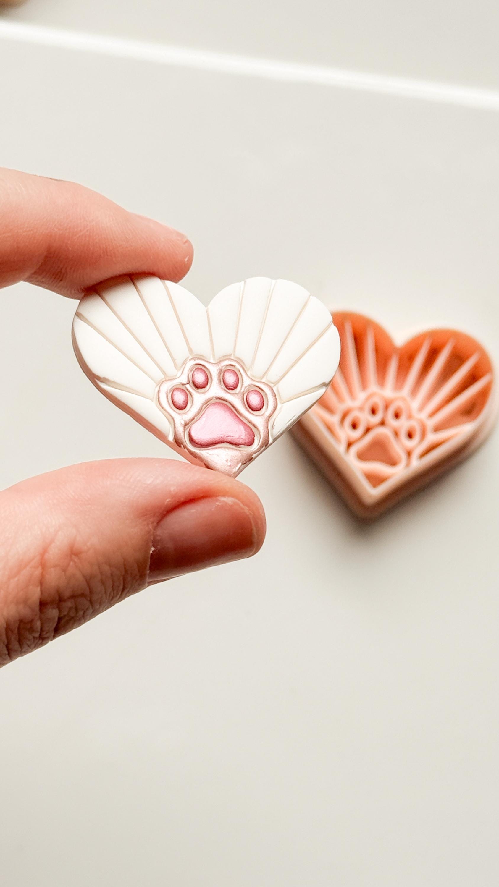 Sunrise Paws Clay Cutter: Heart Paw Design