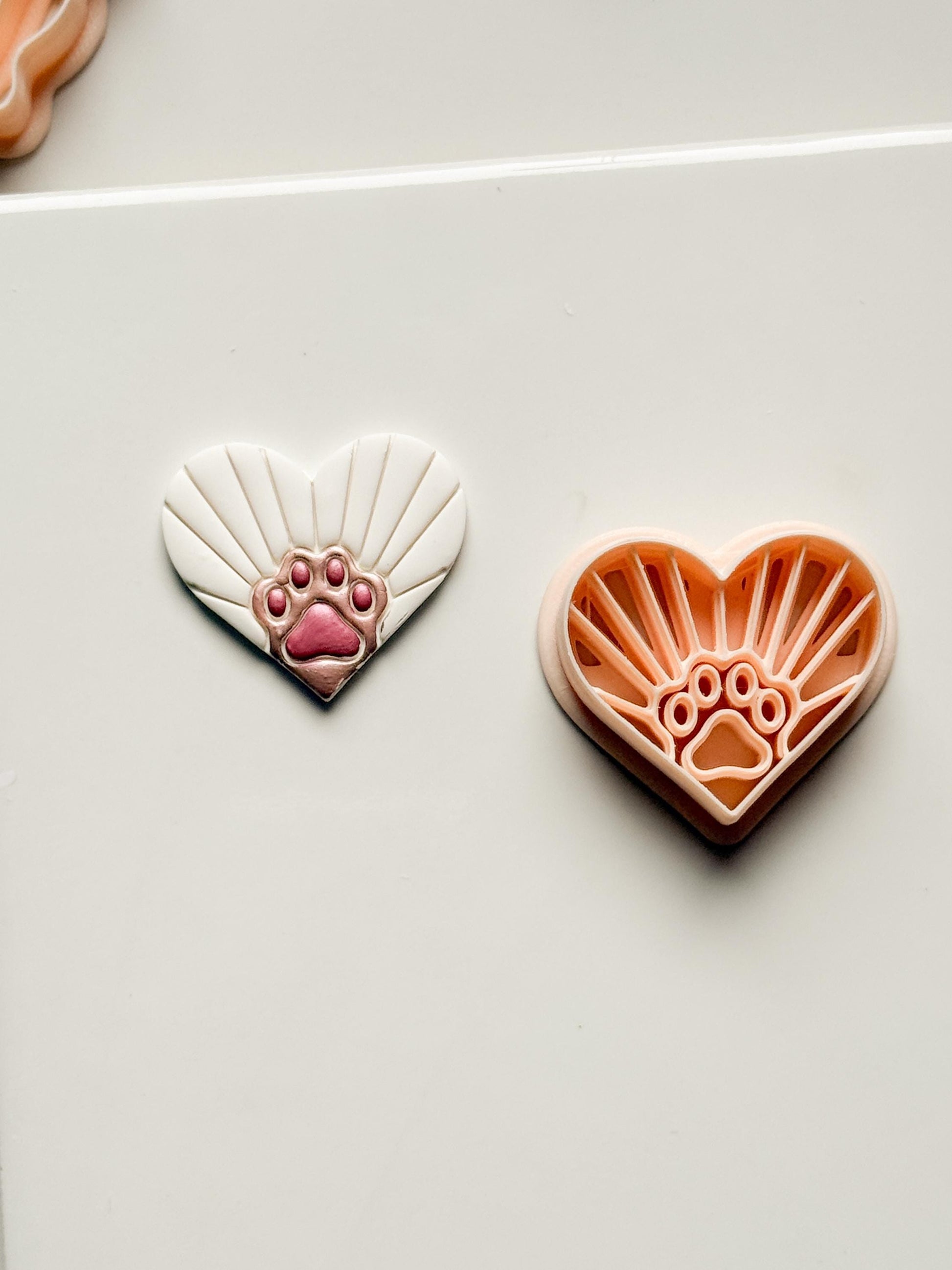 Sunrise Paws Clay Cutter: Heart Paw Design