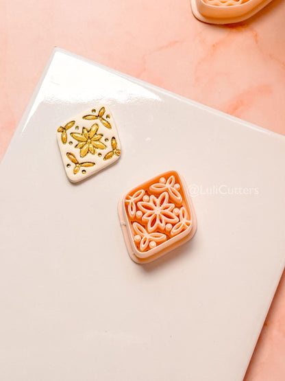 Folk Rosette Clay Cutter: Floral Geometric Pattern Design