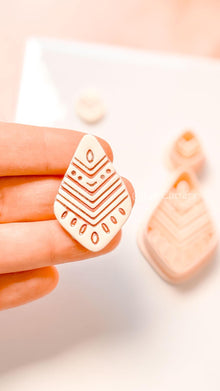 Folk Drop Clay Cutter: Geometric Teardrop Pattern Design
