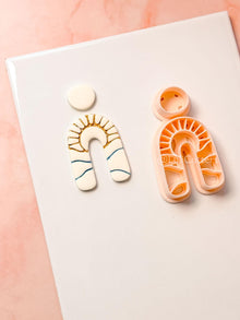 Sun Arch Clay Cutter: Radiant Sunrise Arch Design