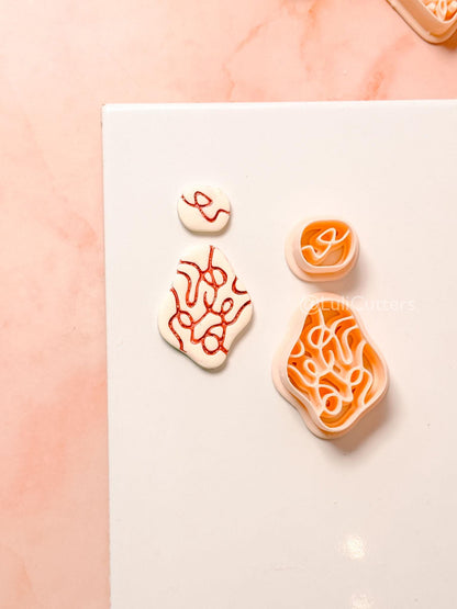 Soft Chaos Clay Cutter: Abstract Organic Line Design