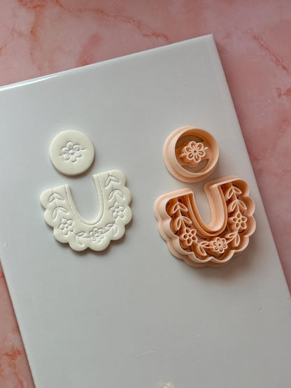 Ava Linden Clay Cutter: Floral Arch & Round Shapes