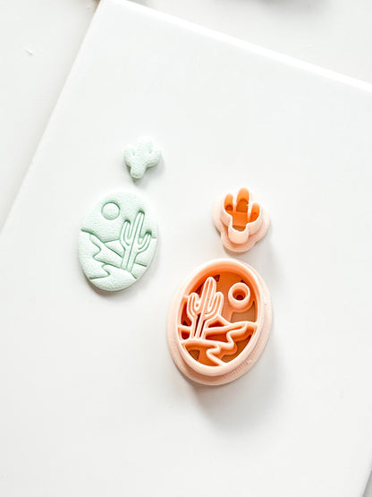 Desert Day Clay Cutter: Cactus Landscape Oval Design