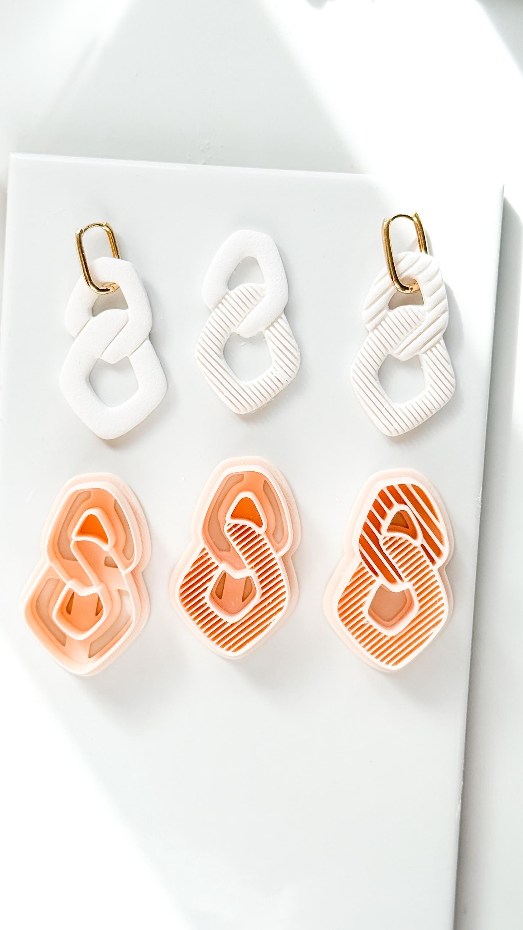 Soft Chain Clay Cutter: Linked Abstract Shape Design