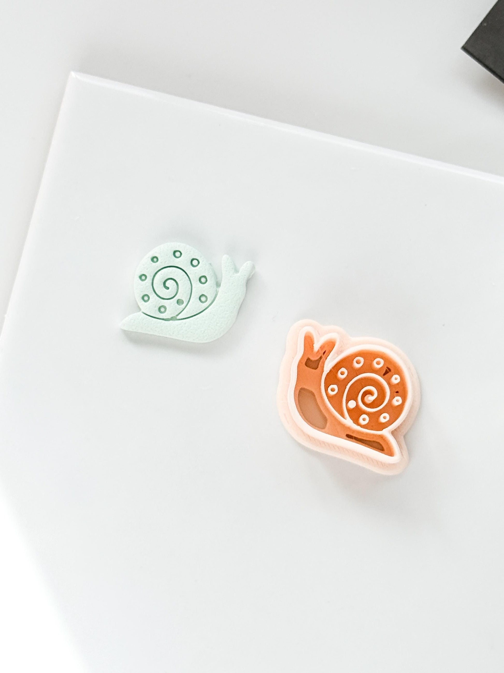 Tiny Traveler Clay Cutter: Whimsical Snail Design