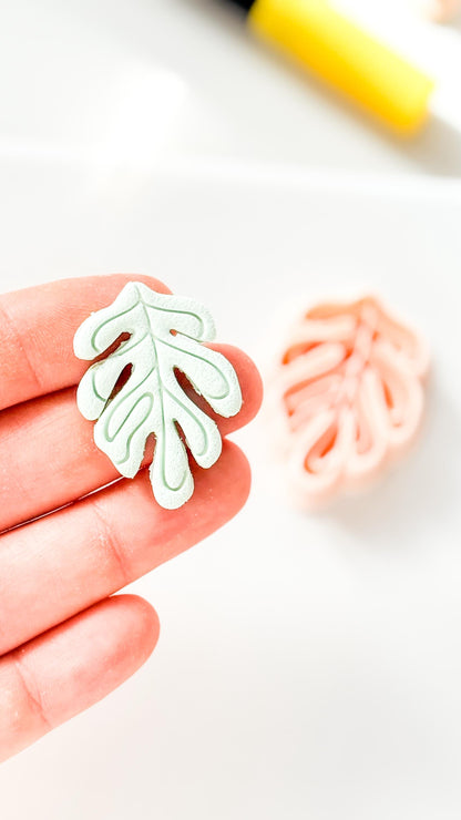 Soft Monstera Clay Cutter: Organic Leaf Line Design