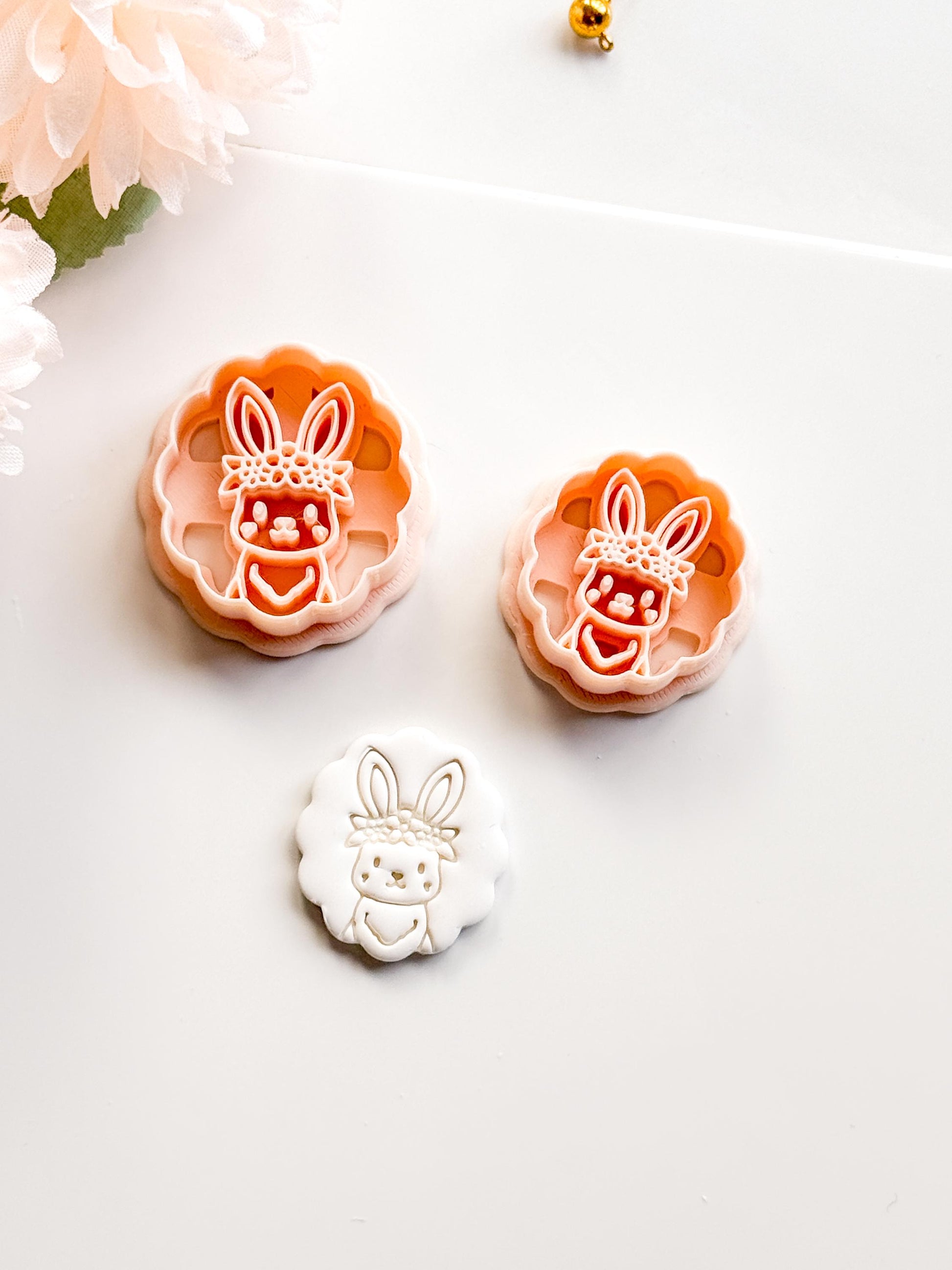 Daisy Bunny Polymer Clay Cutter: Scalloped Edge Floral Rabbit