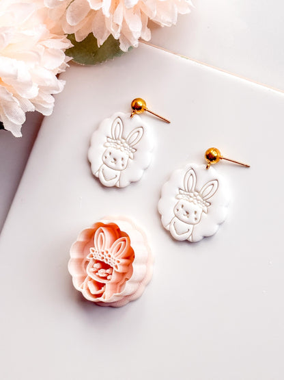 Daisy Bunny Polymer Clay Cutter: Scalloped Edge Floral Rabbit