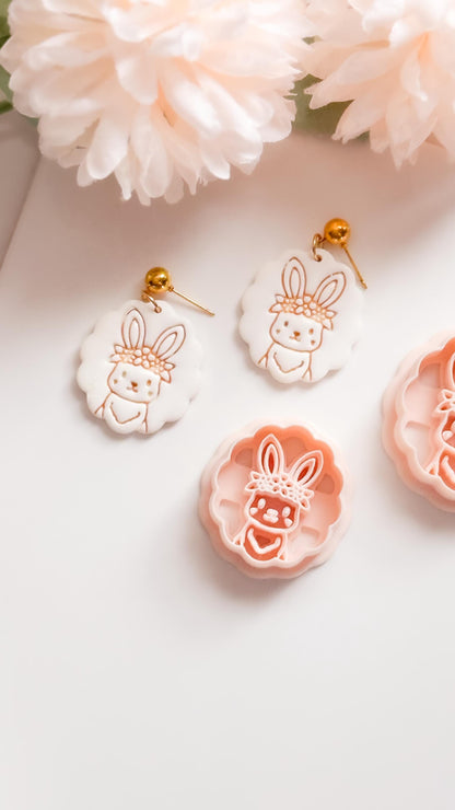 Daisy Bunny Polymer Clay Cutter: Scalloped Edge Floral Rabbit
