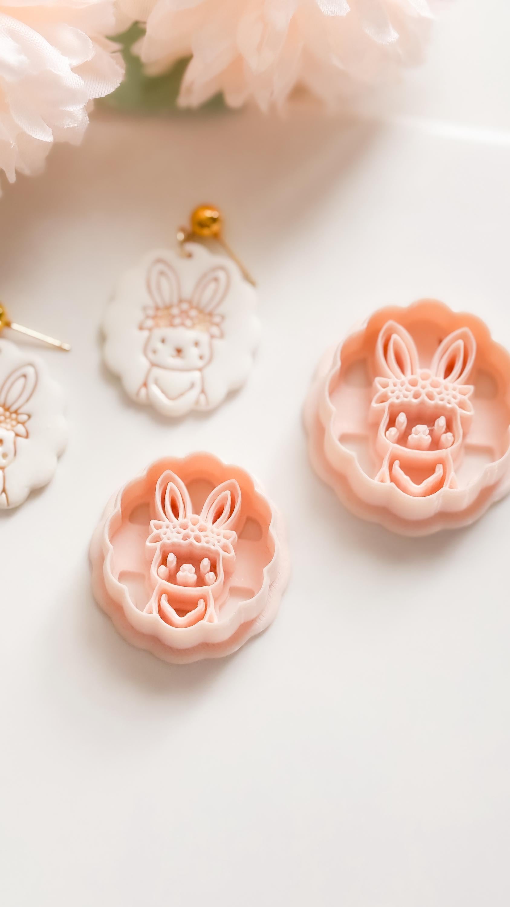 Daisy Bunny Polymer Clay Cutter: Scalloped Edge Floral Rabbit
