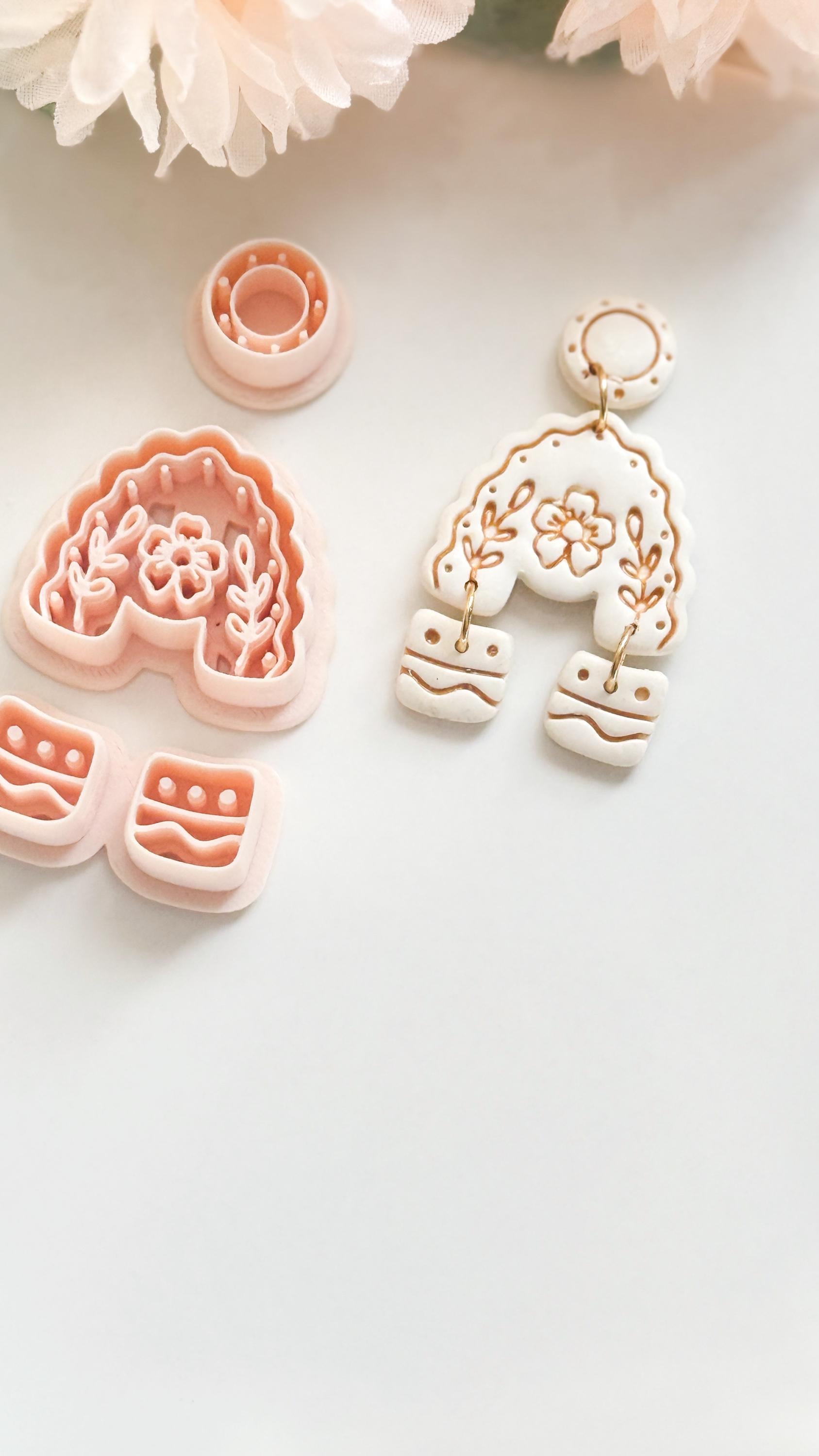 Folk Floral Arch Polymer Clay Cutter: Botanical Rainbow Embosser