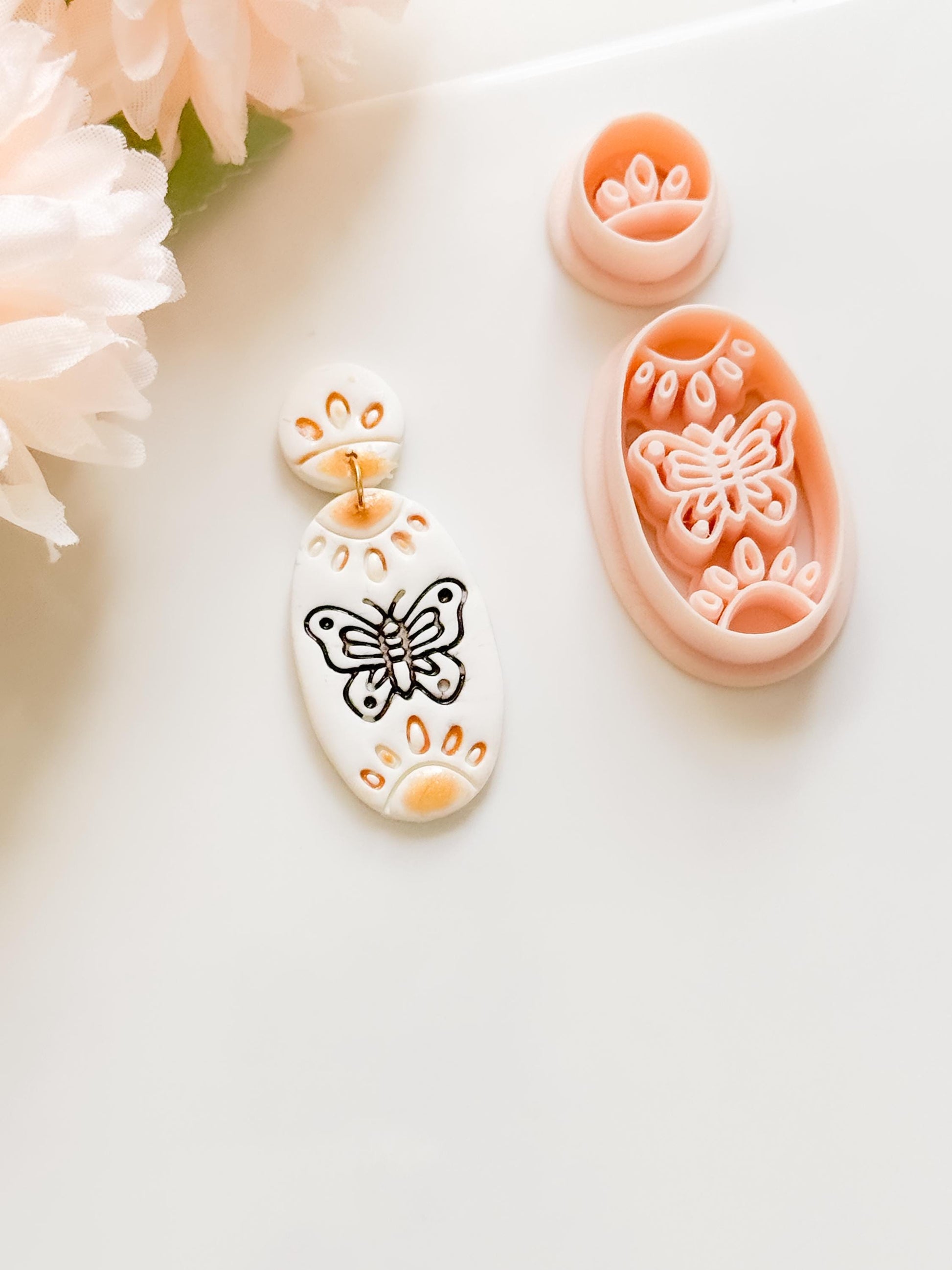 Meadow Wing Polymer Clay Cutter: Butterfly Floral Oval Embosser