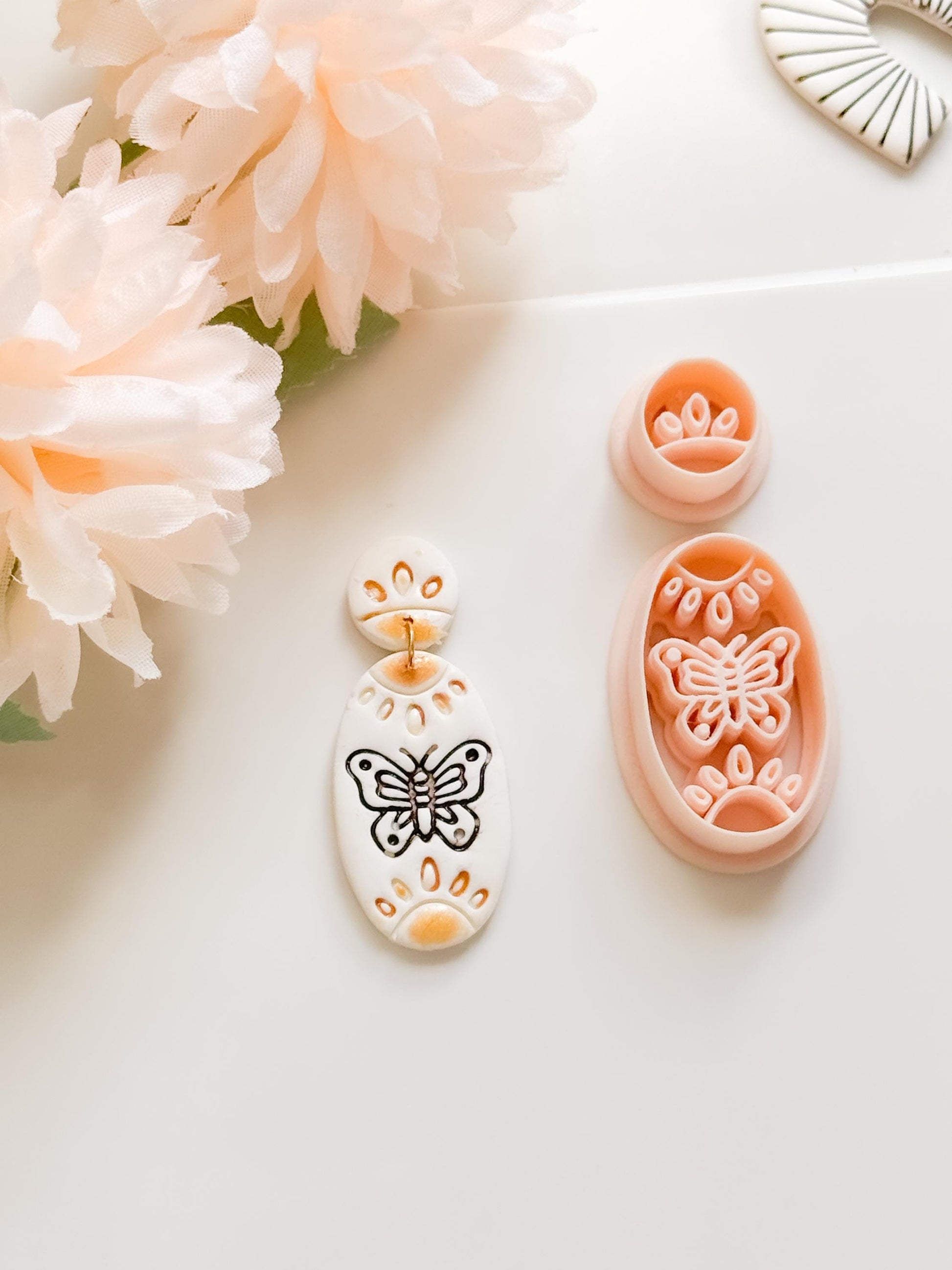 Meadow Wing Polymer Clay Cutter: Butterfly Floral Oval Embosser