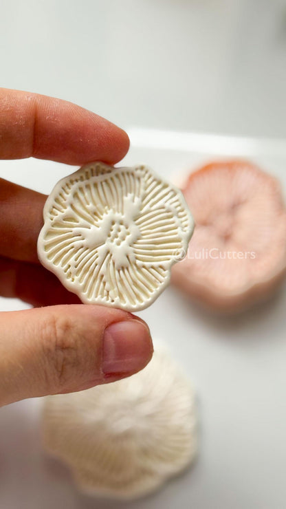 Bloom Dot Clay Cutter for Polymer Clay Earrings