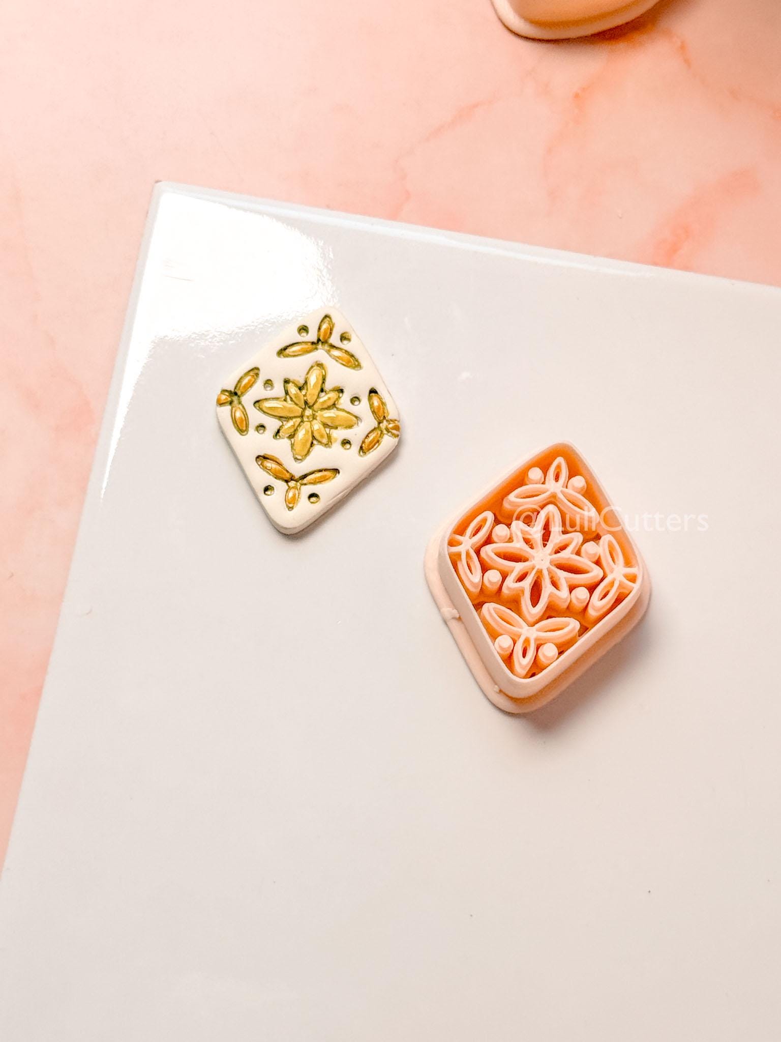 Folk Rosette Clay Cutter: Floral Geometric Pattern Design