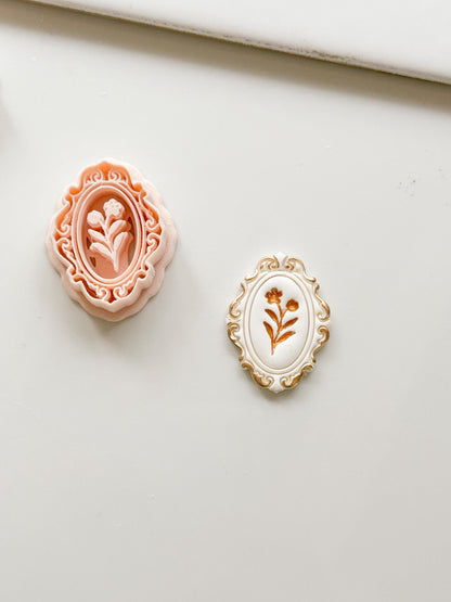 Auri Floral Oval Frame Cutter - Embossed Botanical Filigree