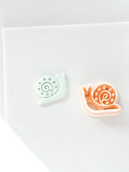 Tiny Traveler Clay Cutter: Whimsical Snail Design