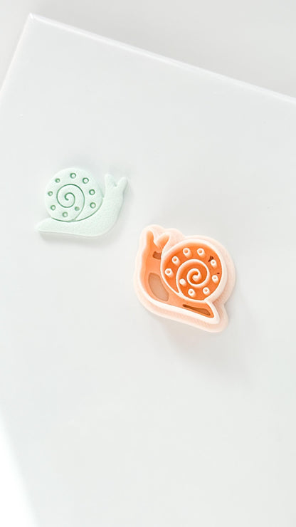 Tiny Traveler Clay Cutter: Whimsical Snail Design