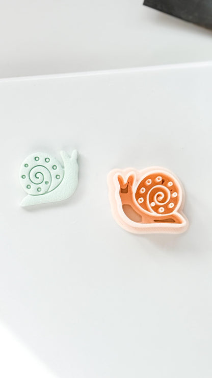 Tiny Traveler Clay Cutter: Whimsical Snail Design
