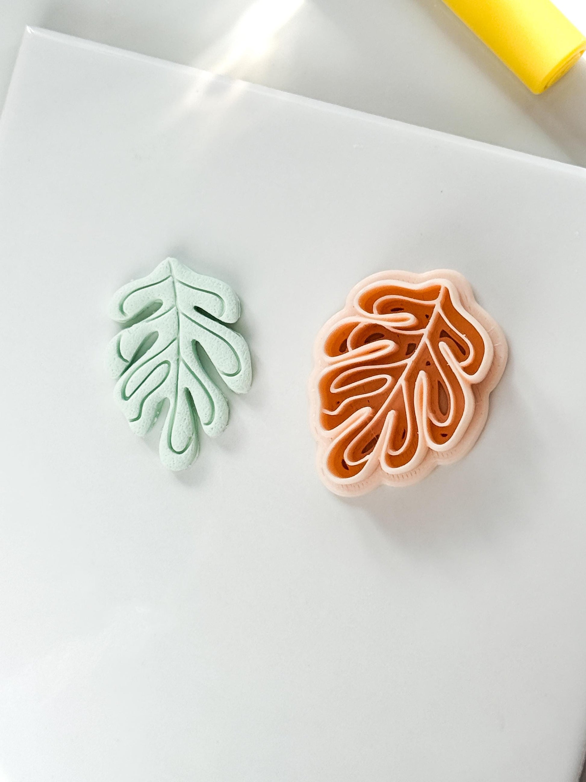 Soft Monstera Clay Cutter: Organic Leaf Line Design