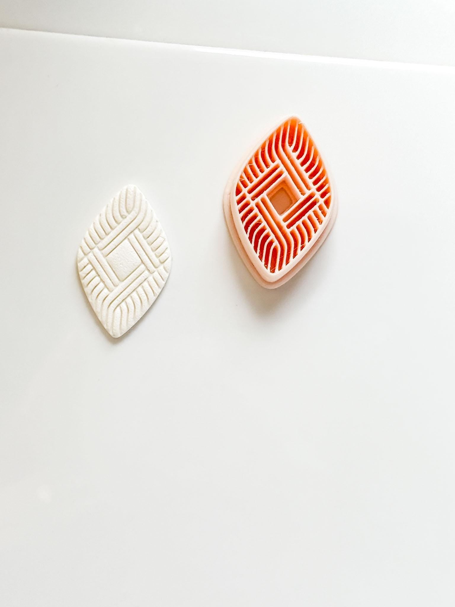 Eris Diamond Weave Cutter: Geometric Polymer Clay Jewelry Tool